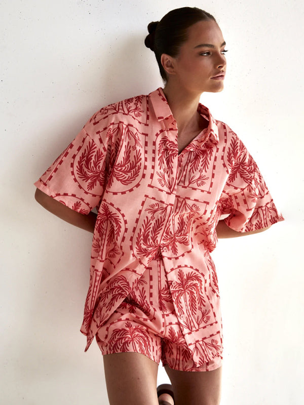 Neuer modischer, bedruckter Kurzarm-Cardigan-Shorts-Anzug im Resort-Stil 