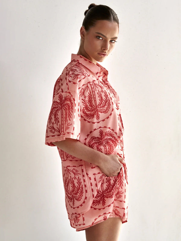 Neuer modischer, bedruckter Kurzarm-Cardigan-Shorts-Anzug im Resort-Stil 