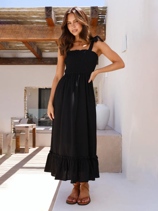 Frisches und süßes, schlichtes, einfarbiges Trägerkleid 