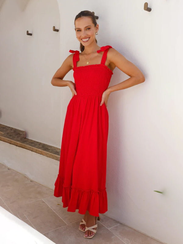 Frisches und süßes, schlichtes, einfarbiges Trägerkleid 