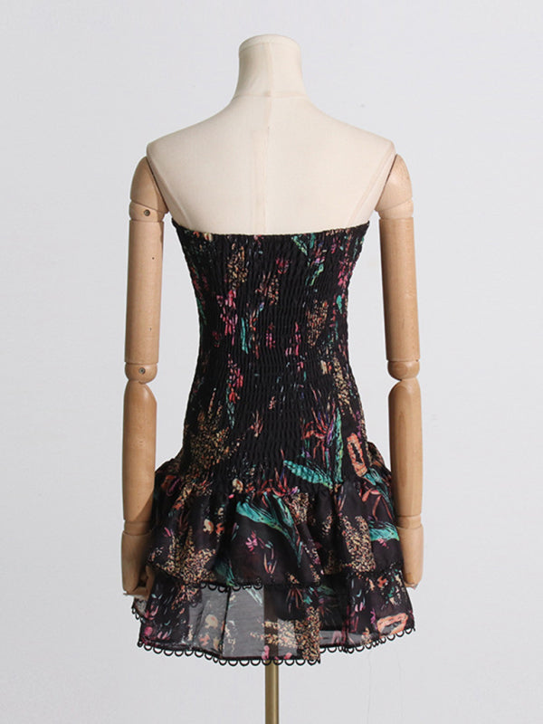 Neues, modisches und elegantes, bedrucktes, figurbetontes kurzes Kleid mit Neckholder-Design 