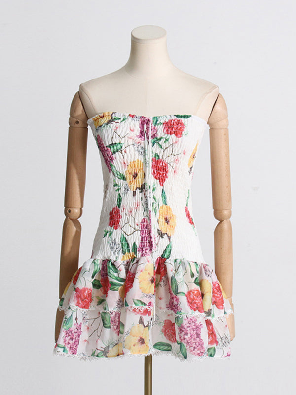 Neues, modisches und elegantes, bedrucktes, figurbetontes kurzes Kleid mit Neckholder-Design 