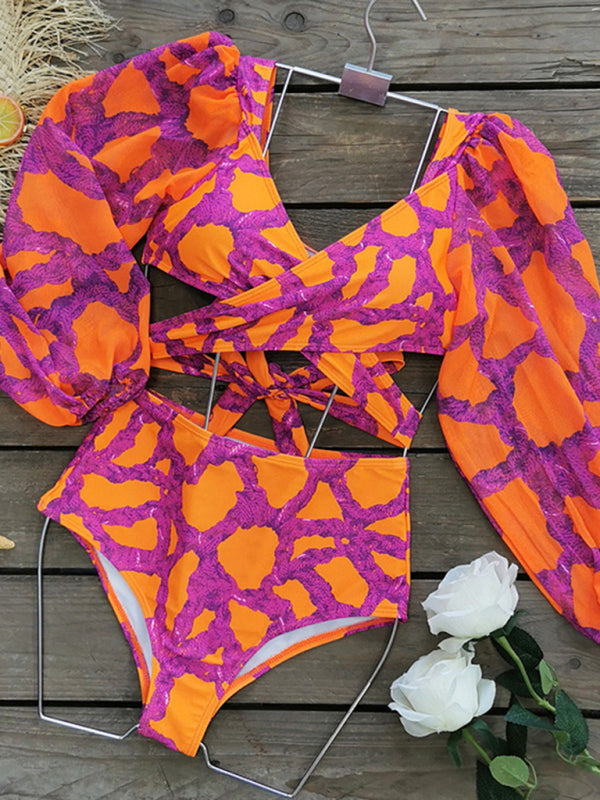 Neues, stylisches und sexy bedrucktes dreiteiliges Bikini-Set mit langen Ärmeln für den Urlaub (Oberteil + Hose + Rock) 