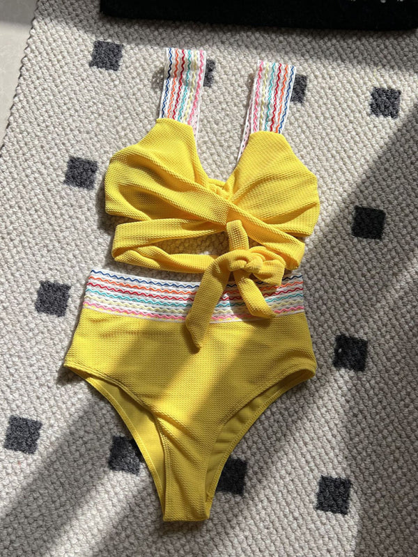 Neuer zweiteiliger Badeanzug der Rainbow Ribbon Serie mit hohem Bund 