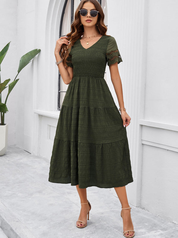 Neues einfarbiges Kurzarmkleid mit V-Ausschnitt 