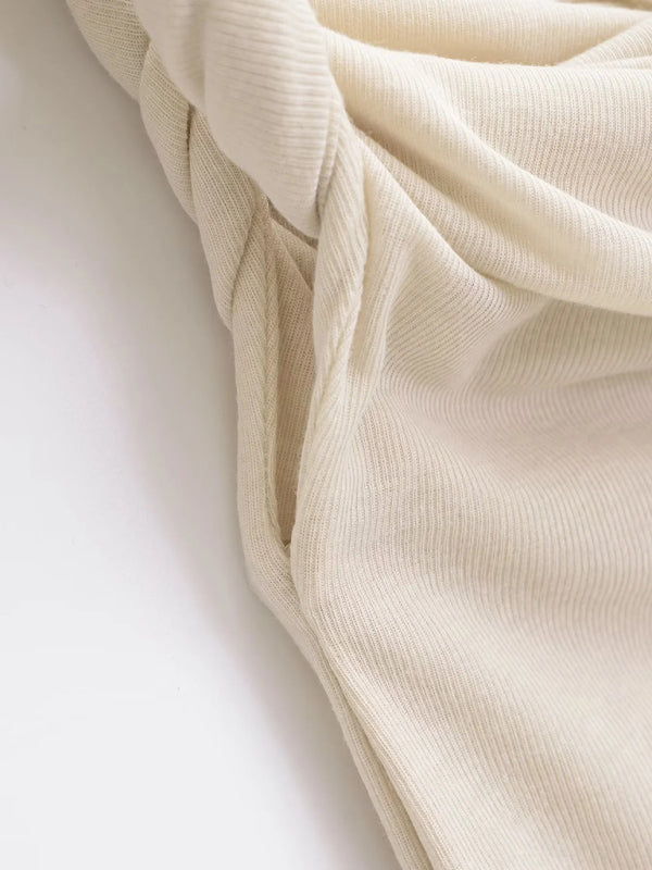 Neues Design mit verdrehtem Einlinienkragen, sexy, figurbetontes, einfarbiges T-Shirt für heiße Mädchen 