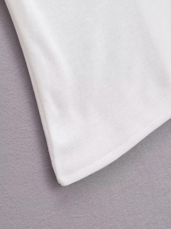 Neues Design mit verdrehtem Einlinienkragen, sexy, figurbetontes, einfarbiges T-Shirt für heiße Mädchen 