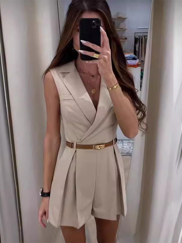 Women's Beige Blazer Dress – detail view with belt