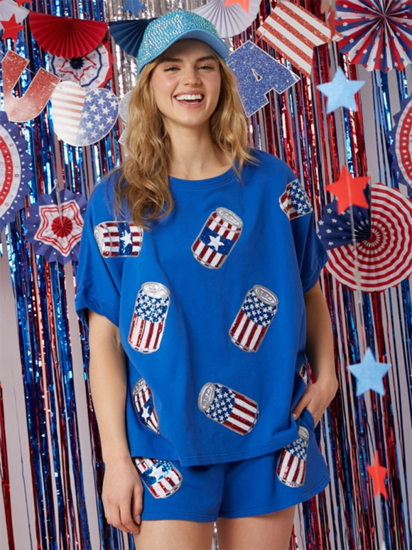 Ensemble deux pièces pour femme, haut à sequins et pantalon, manches courtes, idéal pour la fête de l'Indépendance. 
