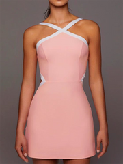 Neues, farblich kontrastierendes, schlichtes, blickdichtes und bequemes Yoga- und Tennis-Kleid für Damen mit Gürtel. 