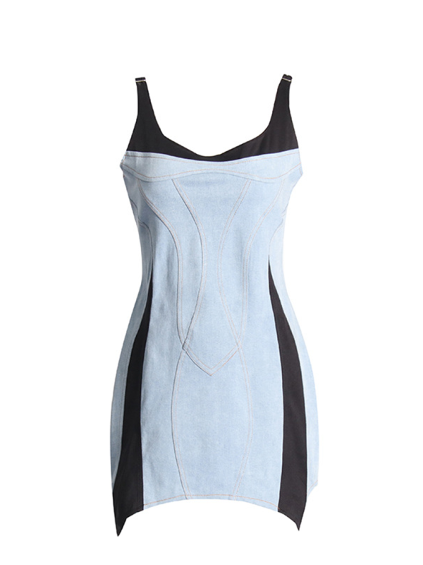 Jeanskleid mit Hosenträgern und Hüftumwicklung 
