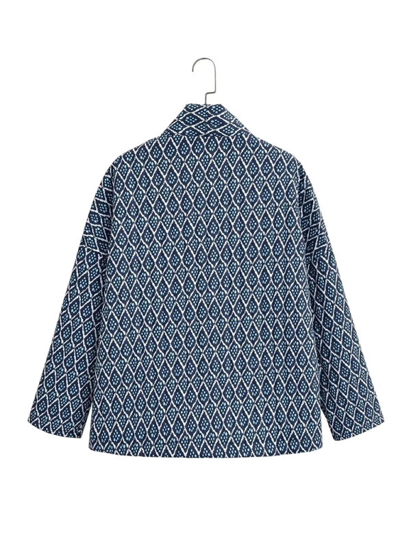 Steppjacke im Ethno-Stil 