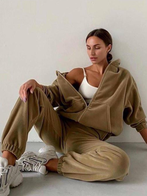 Ensemble pull sport et loisirs tendance 