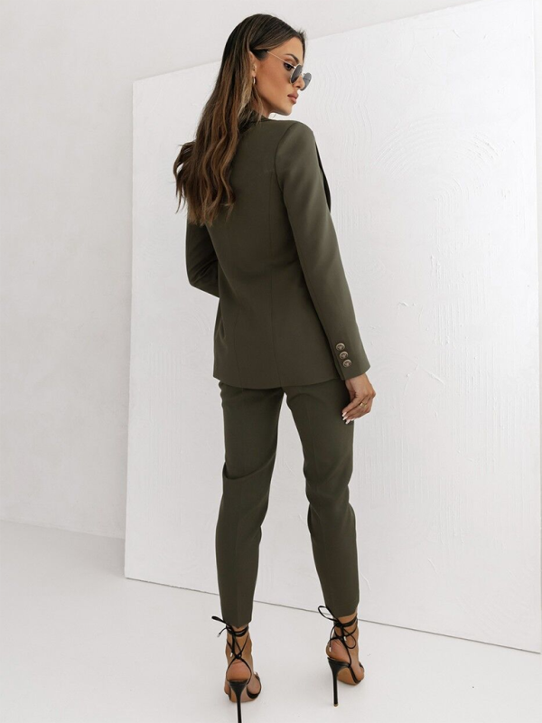 Double-breasted blazer olive green – back view