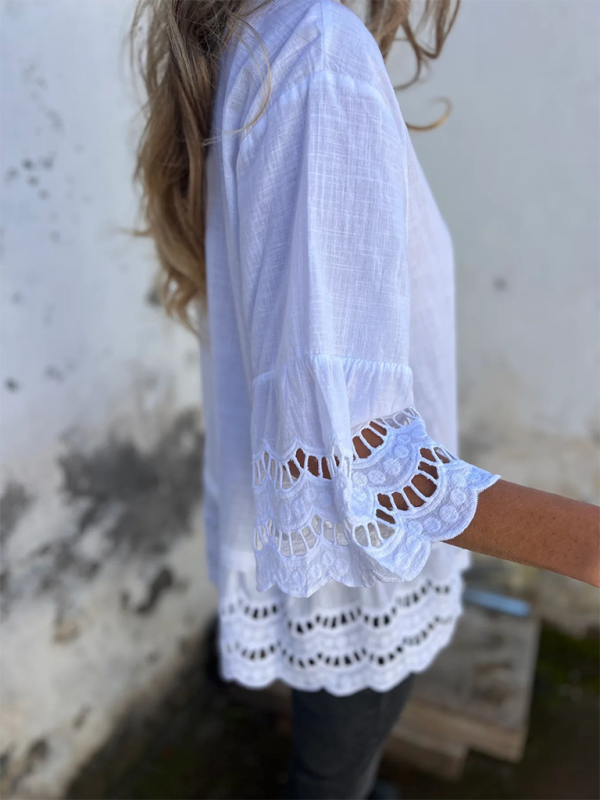 Chemise à manches évasées en dentelle pour femme avec boutons ajourés 