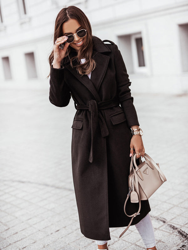 Veste simple à manches longues et col en V, idéale pour l'automne et l'hiver (femme). 