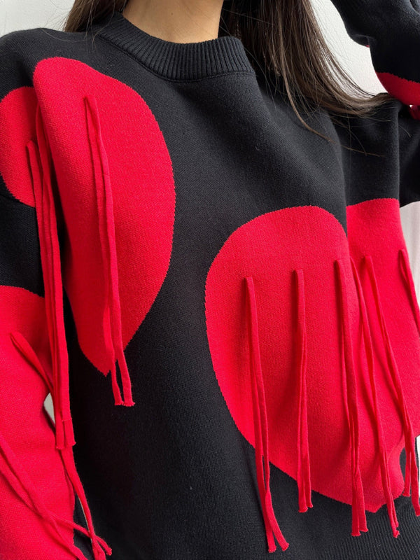 Neuer modischer Pullover mit Rundhalsausschnitt und Herzquasten