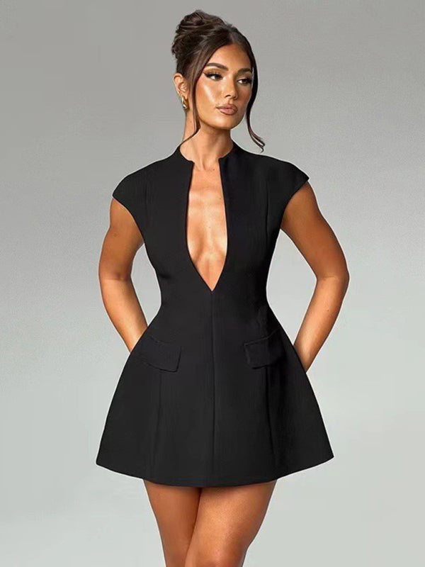 Neues einfarbiges, ärmelloses, sexy kurzes Kleid mit Taschen, V-Ausschnitt und hoher Taille, mit sexy V-Ausschnitt, hohem Bund 