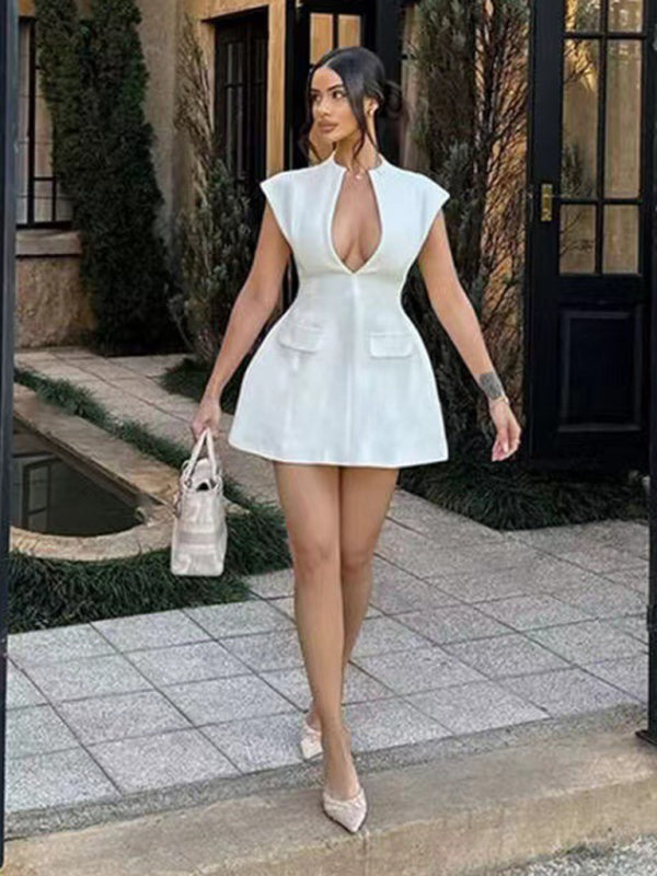 Neues einfarbiges, ärmelloses, sexy kurzes Kleid mit Taschen, V-Ausschnitt und hoher Taille, mit sexy V-Ausschnitt, hohem Bund 