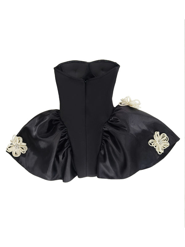 Schwarzes, geblümtes Bandagenkleid mit Tutu 