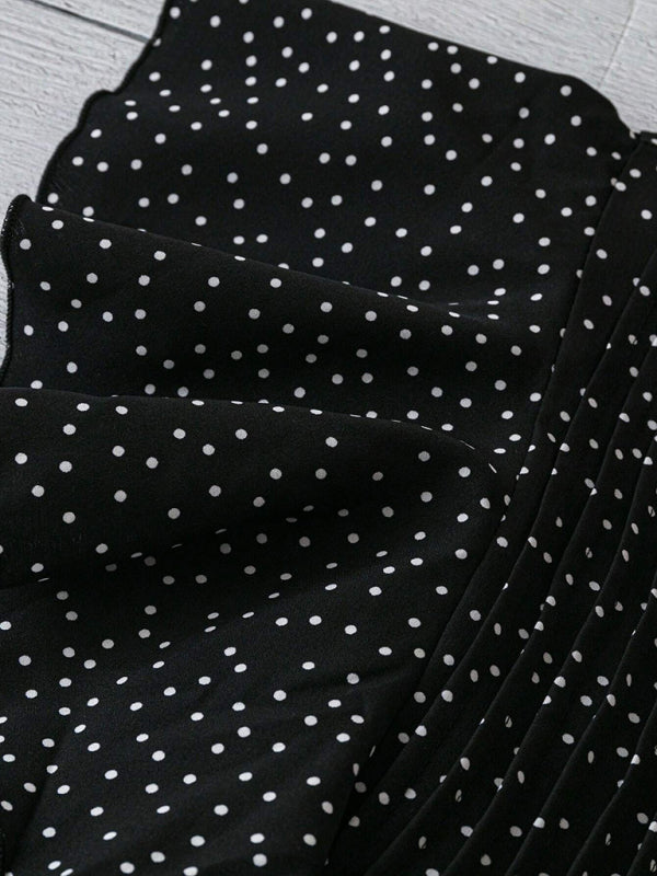 Princess sleeve V-neck polka dot loose button pleated top – detail view