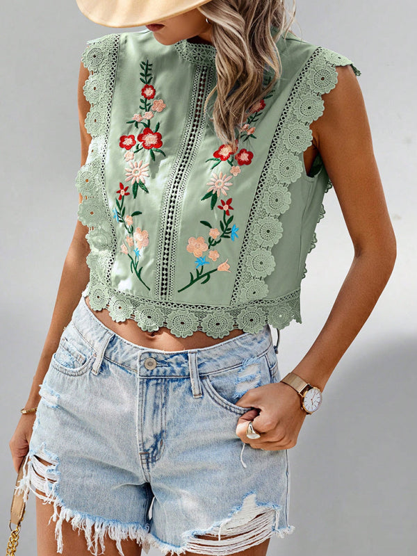chemise en mousseline ajourée à col rond et col rond brodé de dentelle et de motifs végétaux 