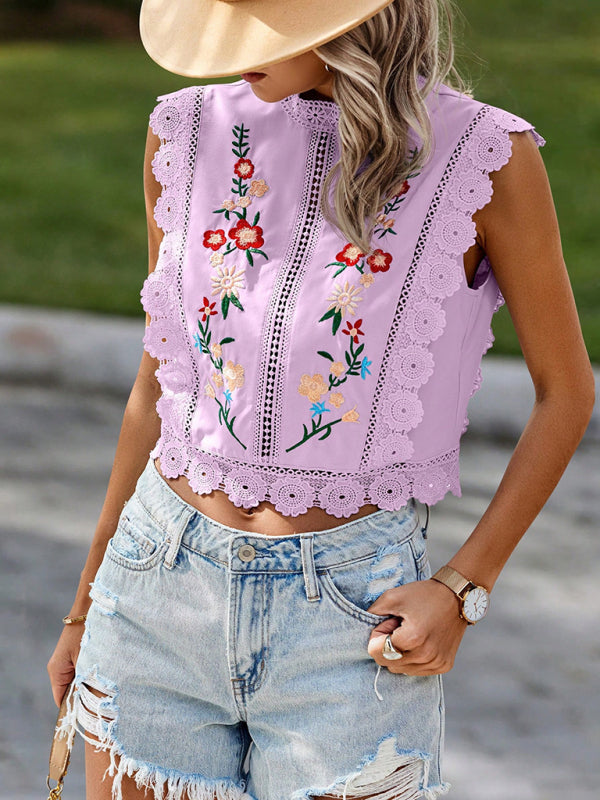 chemise en mousseline ajourée à col rond et col rond brodé de dentelle et de motifs végétaux 