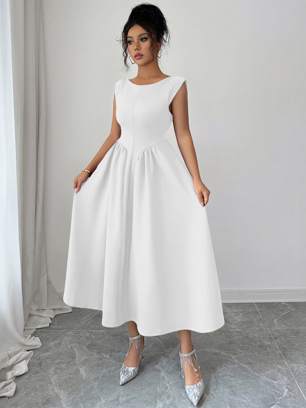 Elegant solid color waisted sleeveless maxi dress – detail view