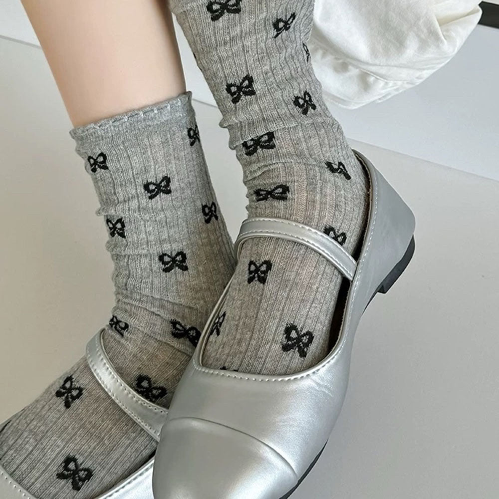 KITA BOW SOCKS: COQUETTE AESTHETIC BOW