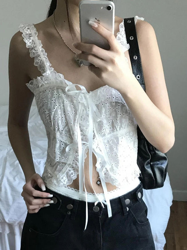 LACE EYELET TIE-FRONT TOP WITH SLIM FIT SWEETHEART DESIGN