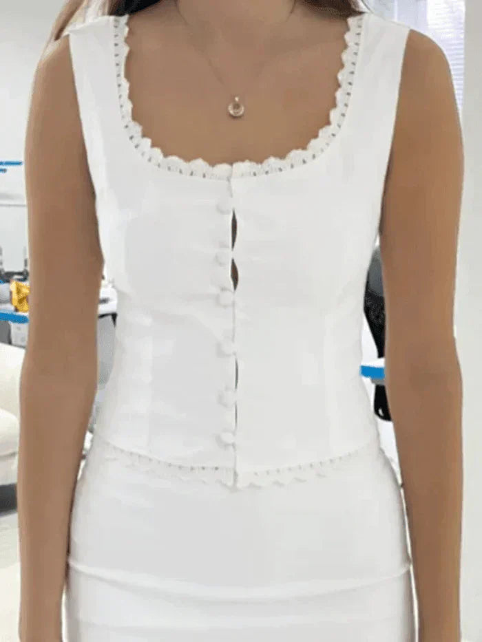 LACE-TRIMMED BUTTON-UP TOP IN VINTAGE-INSPIRED SLIM FIT