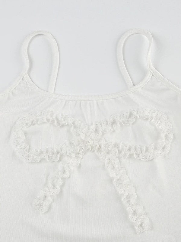 LACE-TRIMMED CAMISOLE WITH BOW SPLICING FOR A FLATTERING SILHOUETTE