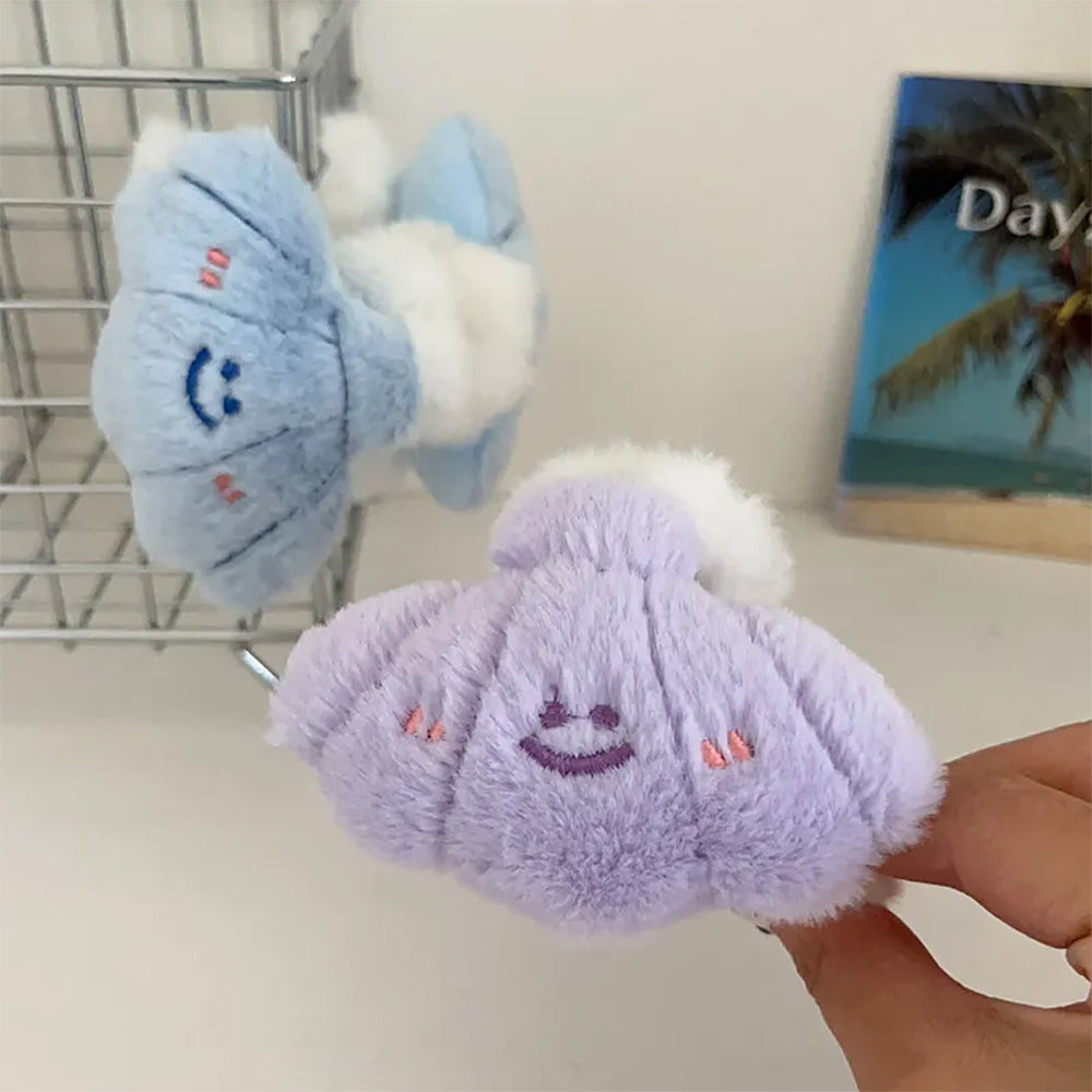 LAVENDER SMILE FUZZY CHARM CLAW CLIP