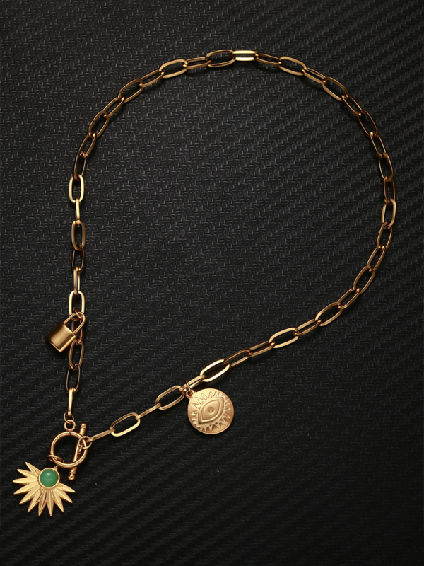 Leaves Devil’s Eye Lock Pendant OT Buckle Collarbone Necklace - Golden / FREESIZE