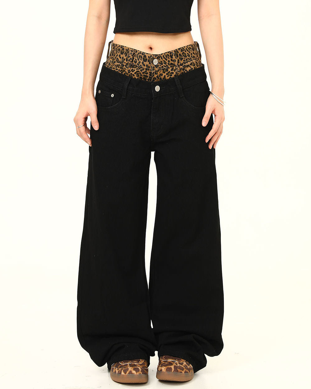 LEOPARD-ACCENT DOUBLE-LAYER WAIST HIGH-WAISTED BLACK JEANS
