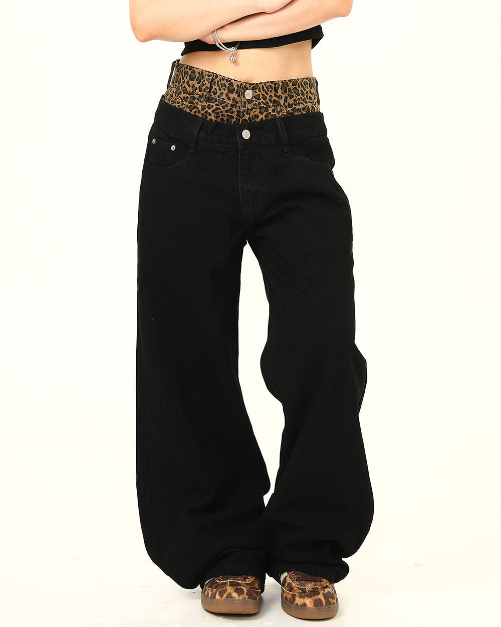 LEOPARD-ACCENT DOUBLE-LAYER WAIST HIGH-WAISTED BLACK JEANS