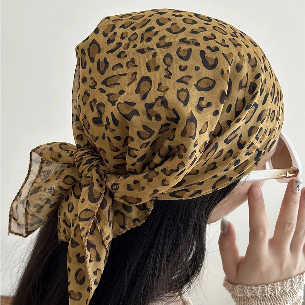 LEOPARD PRINT HEADSCARF: ELEGANT LEOPARD PRINT AESTHETIC