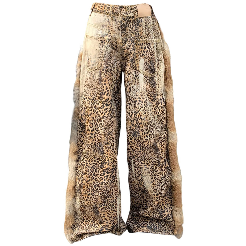 LEOPARD PRINT WIDE-LEG JEANS FOR A BOLD FASHION STATEMENT