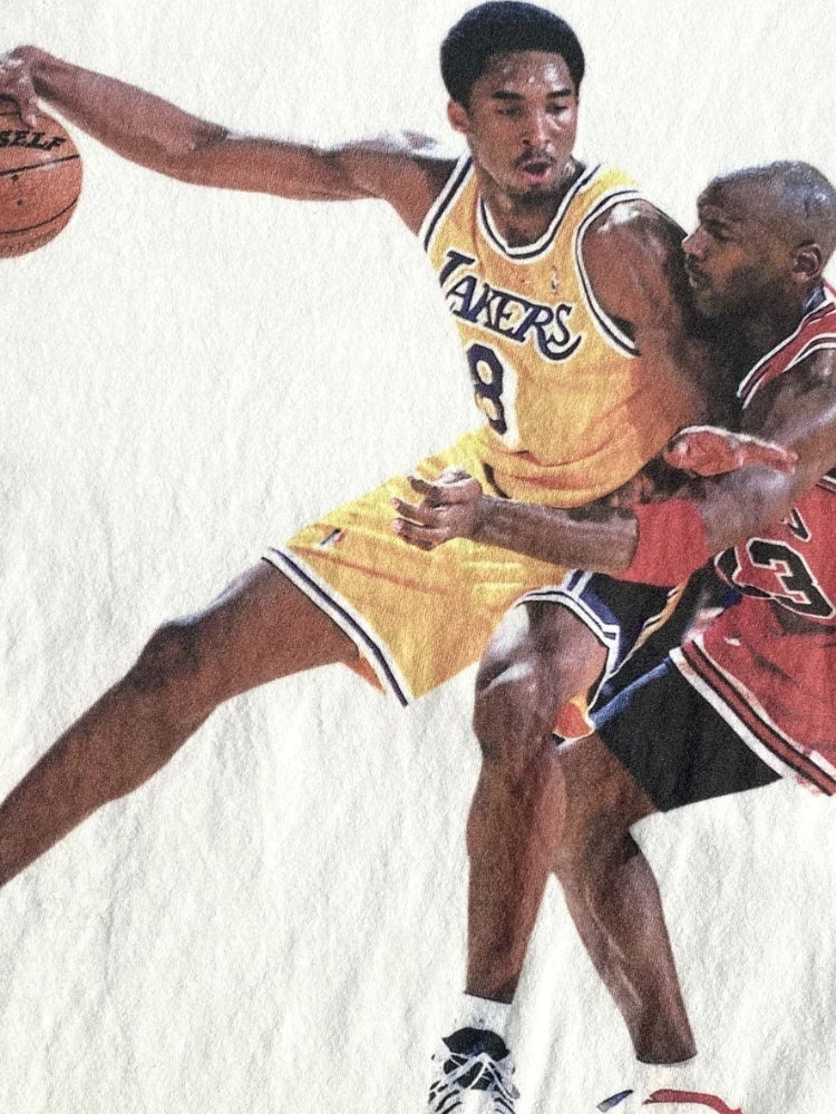 LIMITED EDITION WHITE T-SHIRT WITH MAMBA LEGENDS BASKETBALL PLAYERS