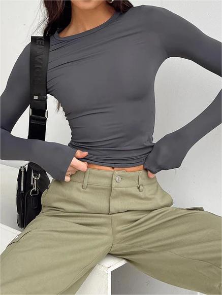 LONG SLEEVE FITTED TOP IN GRAY - SOLID COLOR Y2K STYLE