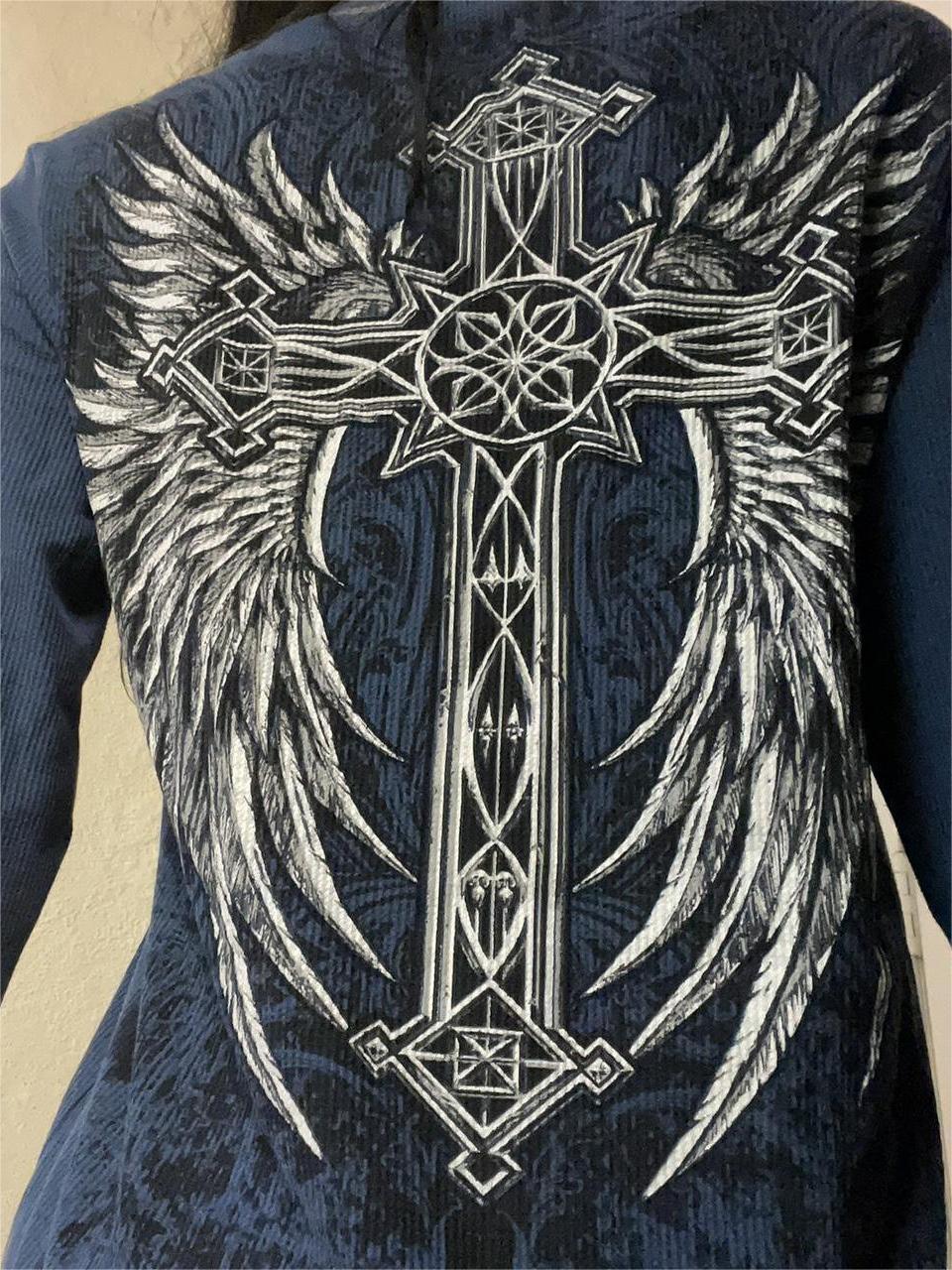 LONG-SLEEVED CREW NECK SHIRT WITH SKULL PRINT AND VINTAGE PUNK GRAPHICS