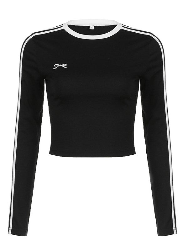 LONG-SLEEVED CROP TOP WITH BLACK STRIPES AND BOW EMBROIDERY IN Y2K STYLE