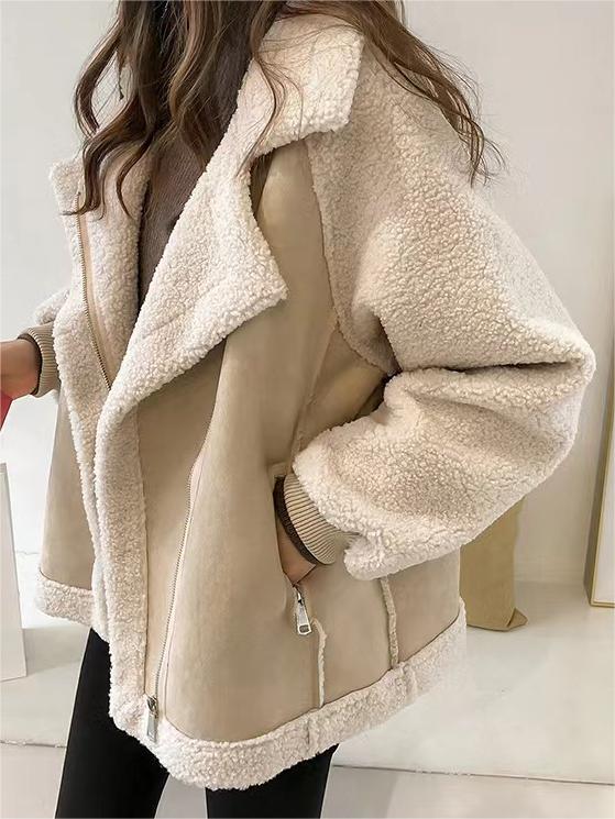 LOOSE FIT BEIGE SHERPA-TRIMMED JACKET FOR COLD WEATHER
