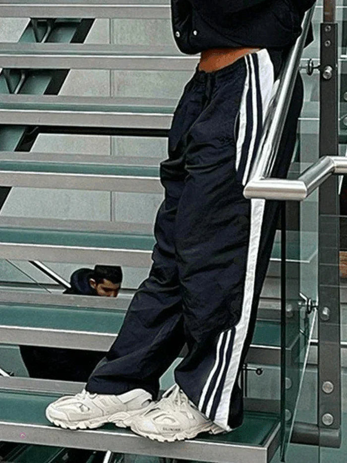 LOOSE FIT STRIPE PANTS BLACK WITH WHITE STRIPES