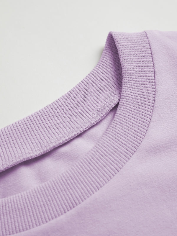 MAUVE LONG SLEEVE SHIRT WITH STAR NECKLACE FOR GRUNGE GRAPHIC STYLE