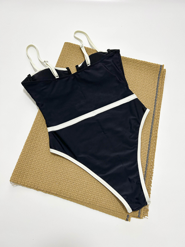 New Women’s Sexy Splicing One-Piece Swimsuit
