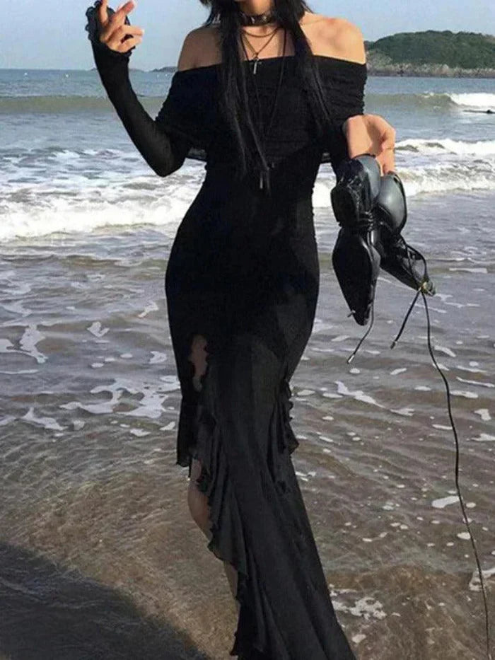 OFF-THE-SHOULDER BLACK MAXI DRESS WITH HIGH SLIT AND SLIM FIT