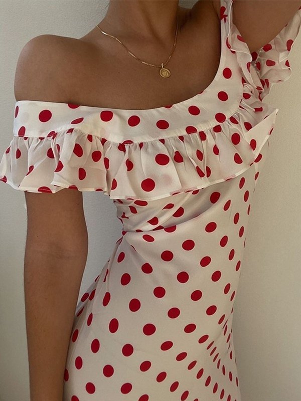 OFF-THE-SHOULDER DRESS WITH RED POLKA DOTS - POLKA DOT DRESS