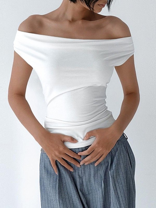OFF-THE-SHOULDER TOP WITH SLIM FIT COWL NECK DETAIL