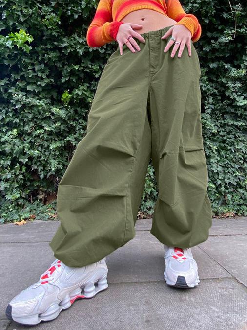 OLIVE GREEN BAGGY PANTS OVERSIZE PARACHUTE CARGO STYLE